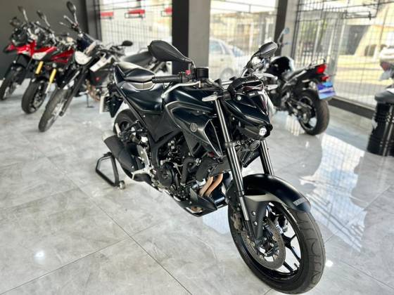 YAMAHA MT-03 ABS YAMAHA MT-03 ABS